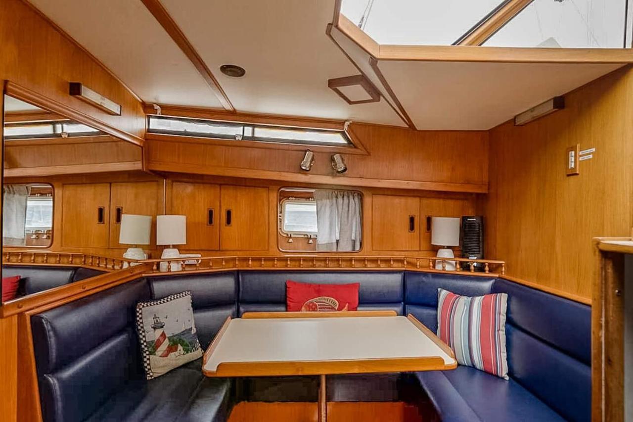 2Br Spacious & Comfy 43' Yacht - Heat & Ac - On The Freedom Trail - Best Nights Sleep Boston Exterior photo